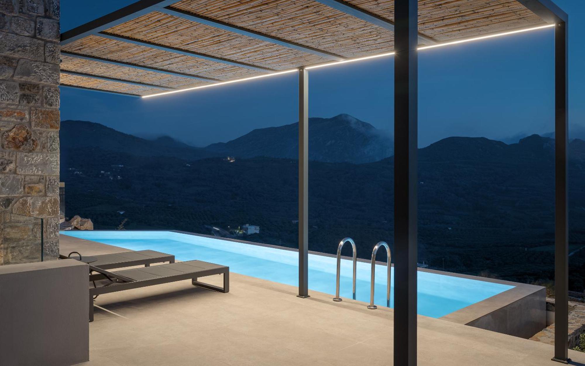 Neromai Cave Luxury Villas Koxare Room photo